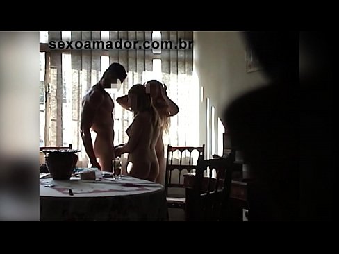 ❤️ Inimbitahan ng mga sex friends ang isang higanteng lalaki at isang threesome kasama niya ❤️❌ Sex video sa amin tl.mobilecric.top